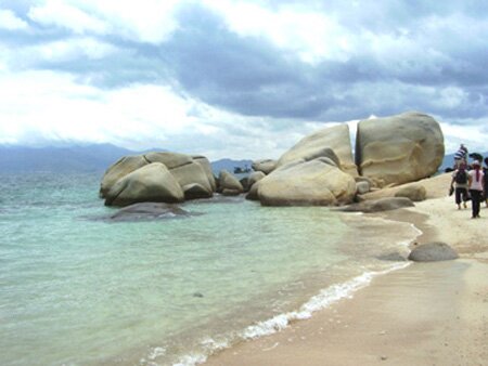 Sổ tay du lịch so tay du lich Sotaydulich Sotay Dulich Khampha Kham Pha Bui Nhung bo bien hoang so o Viet Nam hap dan dip he