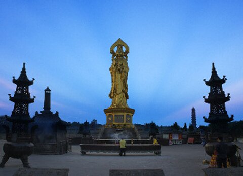 Sổ tay du lịch so tay du lich Sotaydulich Sotay Dulich Khampha Kham Pha Bui Nhung tuong Phat khong lo o Trung Quoc
