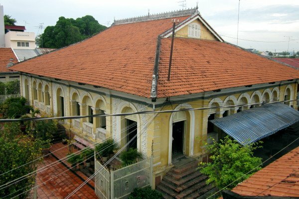 Sổ tay du lịch so tay du lich Sotaydulich Sotay Dulich Khampha Kham Pha Bui Ngoi nha tram tuoi o Chau Doc