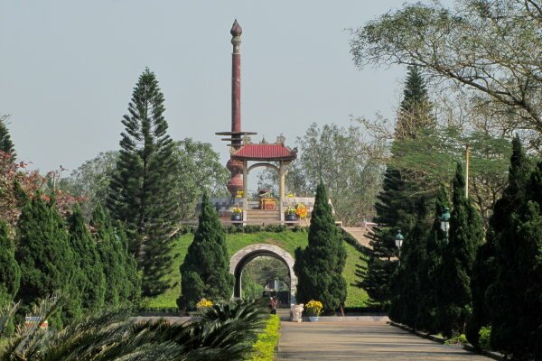 Sổ tay du lịch so tay du lich Sotaydulich Sotay Dulich Khampha Kham Pha Bui Ve tham Thanh co Quang Tri