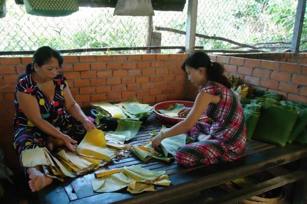 Sổ tay du lịch so tay du lich Sotaydulich Sotay Dulich Khampha Kham Pha Bui Banh tet la cam