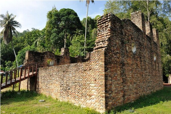 Sổ tay du lịch so tay du lich Sotaydulich Sotay Dulich Khampha Kham Pha Bui Vung tien canh tren dao Lumut Pangkor