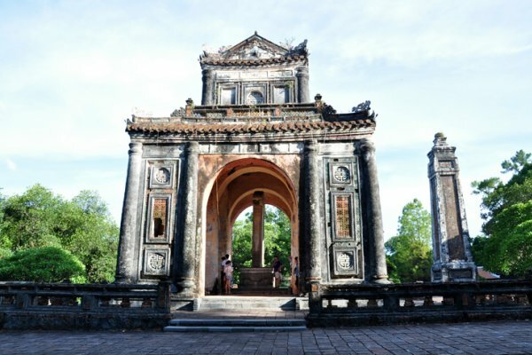 Sổ tay du lịch so tay du lich Sotaydulich Sotay Dulich Khampha Kham Pha Bui Mot vong tham Hue