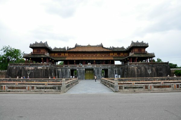 Sổ tay du lịch so tay du lich Sotaydulich Sotay Dulich Khampha Kham Pha Bui Mot vong tham Hue