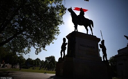 Sổ tay du lịch so tay du lich Sotaydulich Sotay Dulich Khampha Kham Pha Bui An tuong voi tuong doi mu o London