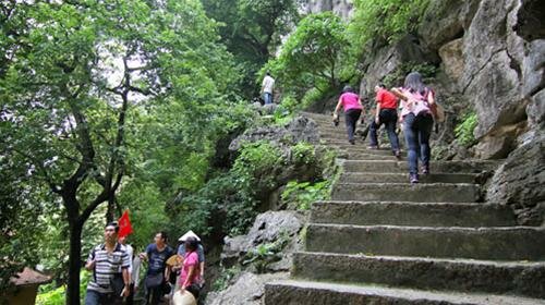Sổ tay du lịch so tay du lich Sotaydulich Sotay Dulich Khampha Kham Pha Bui Về thăm cảnh tiên Bích Động 