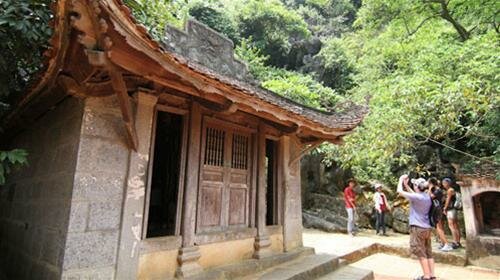Sổ tay du lịch so tay du lich Sotaydulich Sotay Dulich Khampha Kham Pha Bui Về thăm cảnh tiên Bích Động 
