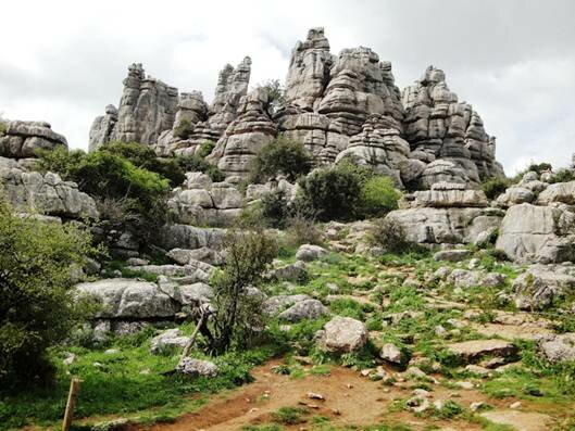 Sổ tay du lịch so tay du lich Sotaydulich Sotay Dulich Khampha Kham Pha Bui Khu bảo tồn El Torcal ở Tây Ban Nha
