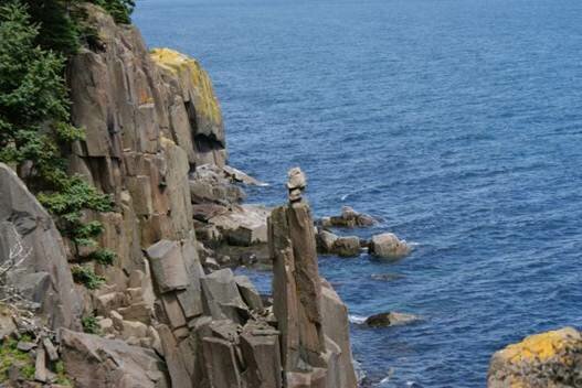 Sổ tay du lịch so tay du lich Sotaydulich Sotay Dulich Khampha Kham Pha Bui Balancing Rock cột đá cheo leo hấp dẫn du khách