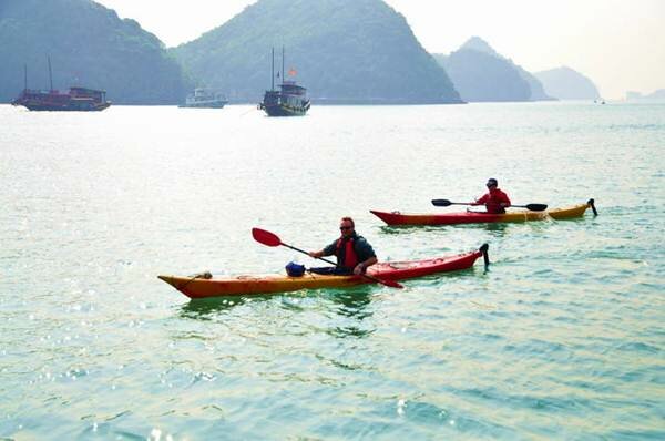Sổ tay du lịch so tay du lich Sotaydulich Sotay Dulich Khampha Kham Pha Bui Bình yên Cát Bà