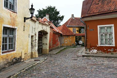 Sổ tay du lịch so tay du lich Sotaydulich Sotay Dulich Khampha Kham Pha Bui Phố cổ Tallinn ở Estonia