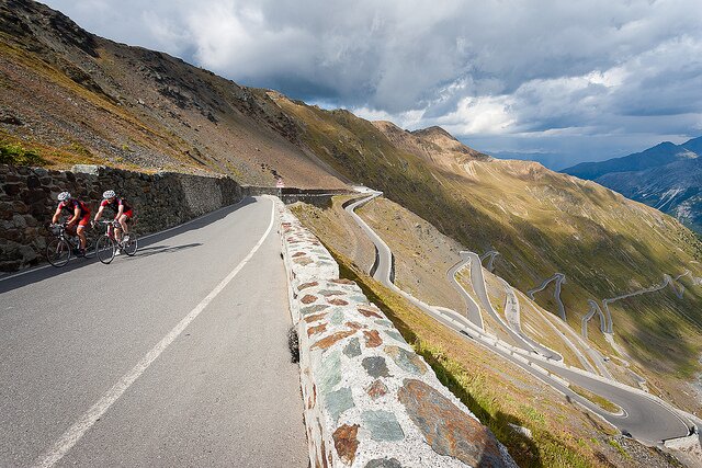 Sổ tay du lịch so tay du lich Sotaydulich Sotay Dulich Khampha Kham Pha Bui Pass dello Stelvio con đường thách thức