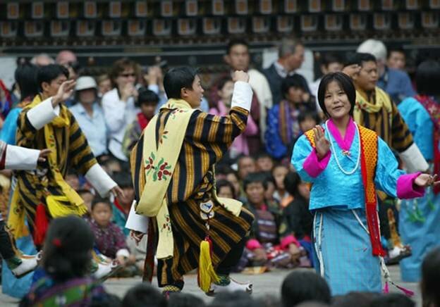 Sổ tay du lịch so tay du lich Sotaydulich Sotay Dulich Khampha Kham Pha Bui Kinh nghiệm du lịch Bhutan quá dễ để nhập cảnh 