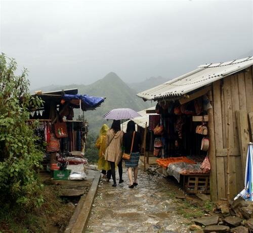 Sổ tay du lịch so tay du lich Sotaydulich Sotay Dulich Khampha Kham Pha Bui Cát Cát trong mưa