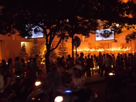Sổ tay du lịch so tay du lich Sotaydulich Sotay Dulich Khampha Kham Pha Bui Không khí Giáng sinh tràn ngập Sài Gòn