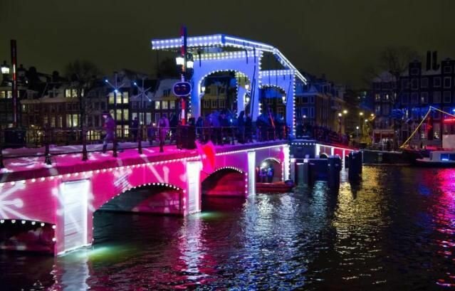 Sổ tay du lịch so tay du lich Sotaydulich Sotay Dulich Khampha Kham Pha Bui Lễ hội ánh sáng Amsterdam Light Festival