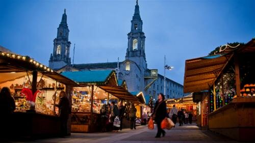 Sổ tay du lịch so tay du lich Sotaydulich Sotay Dulich Khampha Kham Pha Bui Đi chợ giáng sinh ở Leeds