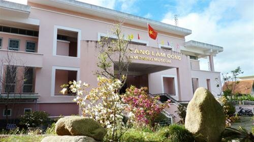 Sổ tay du lịch so tay du lich Sotaydulich Sotay Dulich Khampha Kham Pha Bui Bảo tàng Lâm Đồng Sức hấp dẫn âm thầm