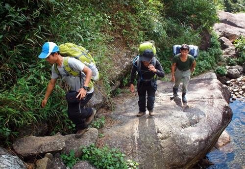Sổ tay du lịch so tay du lich Sotaydulich Sotay Dulich Khampha Kham Pha Bui Chinh phục những đỉnh cao