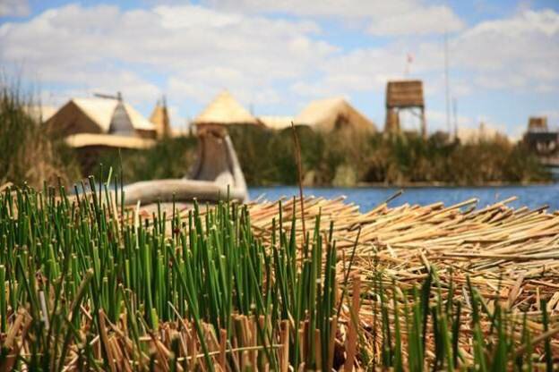 Sổ tay du lịch so tay du lich Sotaydulich Sotay Dulich Khampha Kham Pha Bui Vẻ đẹp Reed Boat ở hồ Titicaca