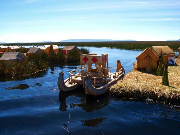Sổ tay du lịch so tay du lich Sotaydulich Sotay Dulich Khampha Kham Pha Bui Vẻ đẹp Reed Boat ở hồ Titicaca
