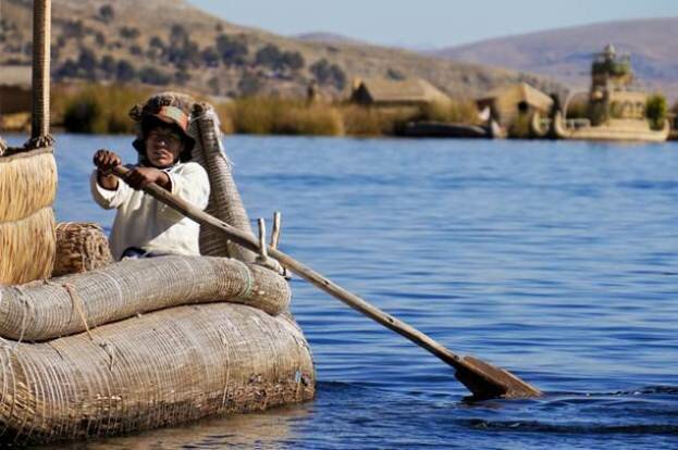 Sổ tay du lịch so tay du lich Sotaydulich Sotay Dulich Khampha Kham Pha Bui Vẻ đẹp Reed Boat ở hồ Titicaca