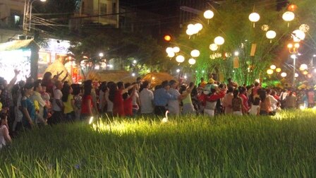 Sổ tay du lịch so tay du lich Sotaydulich Sotay Dulich Khampha Kham Pha Bui Hình ảnh pháo hoa lung linh đón xuân Quý Tỵ trên cả nước