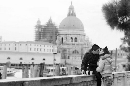 Sổ tay du lịch so tay du lich Sotaydulich Sotay Dulich Khampha Kham Pha Bui Travelling kiss Nụ hôn khám phá