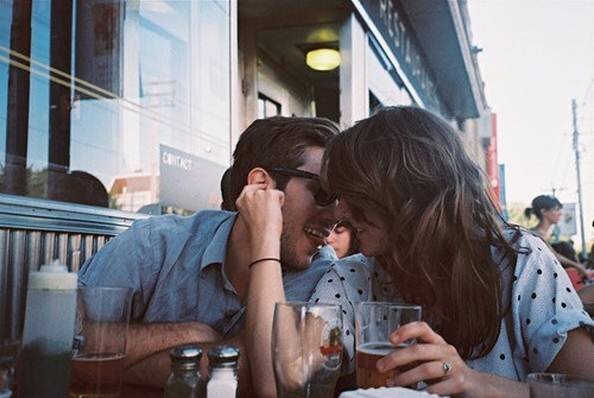 Sổ tay du lịch so tay du lich Sotaydulich Sotay Dulich Khampha Kham Pha Bui Travelling kiss Nụ hôn khám phá
