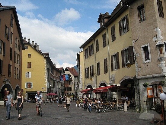 Sổ tay du lịch so tay du lich Sotaydulich Sotay Dulich Khampha Kham Pha Bui Lãng mạn Annecy 
