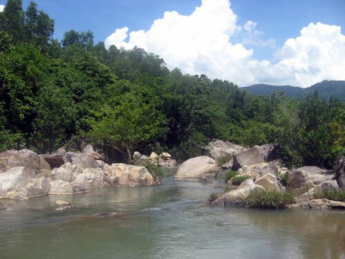 Sổ tay du lịch so tay du lich Sotaydulich Sotay Dulich Khampha Kham Pha Bui Khám phá suối Ba Li