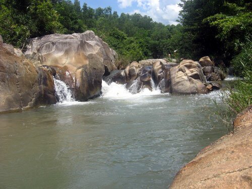 Sổ tay du lịch so tay du lich Sotaydulich Sotay Dulich Khampha Kham Pha Bui Khám phá suối Ba Li