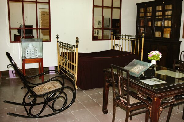 Sổ tay du lịch so tay du lich Sotaydulich Sotay Dulich Khampha Kham Pha Bui Bảo tàng bác sĩ Yersin tại Nha Trang