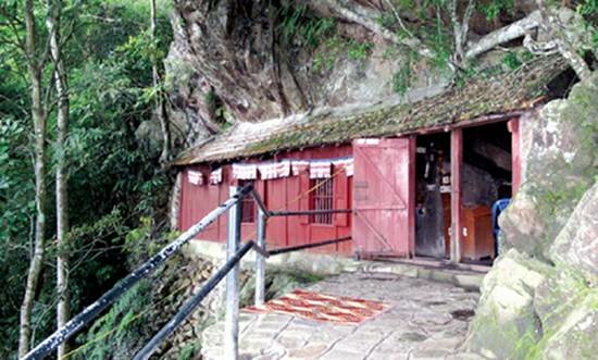  Sổ tay du lịch so tay du lich Sotaydulich Sotay Dulich Khampha Kham Pha Bui Non thiêng Yên Tử