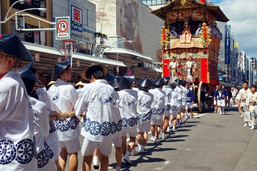 Sổ tay du lịch so tay du lich Sotaydulich Sotay Dulich Khampha Kham Pha Bui 10 điểm du lịch văn hóa hấp dẫn nhất tháng 7