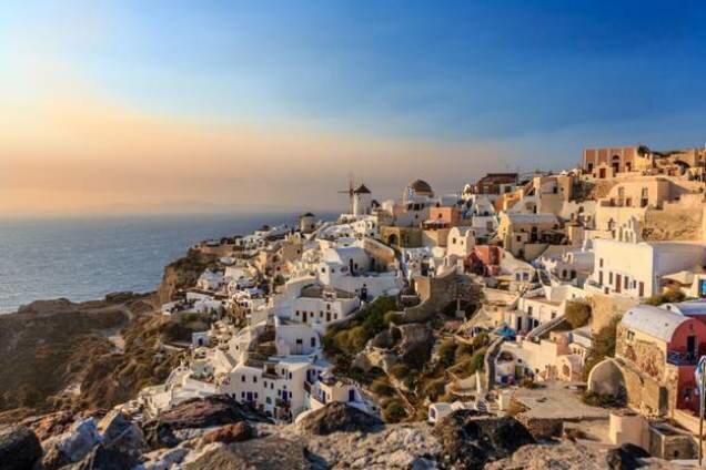 Sổ tay du lịch so tay du lich Sotaydulich Sotay Dulich Khampha Kham Pha Bui Tận tường nhà trắng ở Santorini