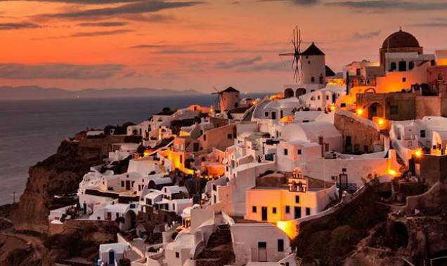 Sổ tay du lịch so tay du lich Sotaydulich Sotay Dulich Khampha Kham Pha Bui Tận tường nhà trắng ở Santorini