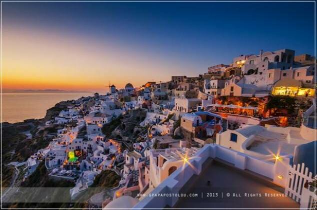 Sổ tay du lịch so tay du lich Sotaydulich Sotay Dulich Khampha Kham Pha Bui Tận tường nhà trắng ở Santorini