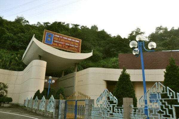 Sổ tay du lịch so tay du lich Sotaydulich Sotay Dulich Khampha Kham Pha Bui Nhìn từ thủy điện sông Đà