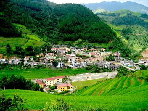 Sổ tay du lịch so tay du lich Sotaydulich Sotay Dulich Khampha Kham Pha Bui Cung đường mơ ước của dân du lịch bụi vùng Tây Bắc