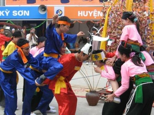 Sổ tay du lịch so tay du lich Sotaydulich Sotay Dulich Khampha Kham Pha Bui Những lễ hội văn hóa thú vị tháng 8