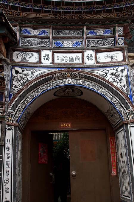 Sổ tay du lịch so tay du lich Sotaydulich Sotay Dulich Khampha Kham Pha Bui Vân Hạc trấn Thị trấn của những bức tranh tường độc đáo