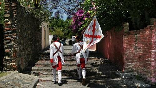 Sổ tay du lịch so tay du lich Sotaydulich Sotay Dulich Khampha Kham Pha Bui Uruguay đất nước mang tên dòng sông