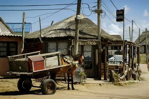 Sổ tay du lịch so tay du lich Sotaydulich Sotay Dulich Khampha Kham Pha Bui Uruguay đất nước mang tên dòng sông