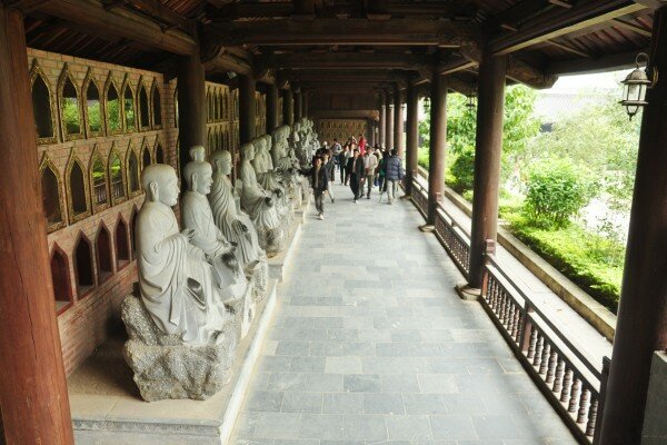 Sổ tay du lịch so tay du lich Sotaydulich Sotay Dulich Khampha Kham Pha Bui Bái Đính Ngôi chùa của những kỷ lục