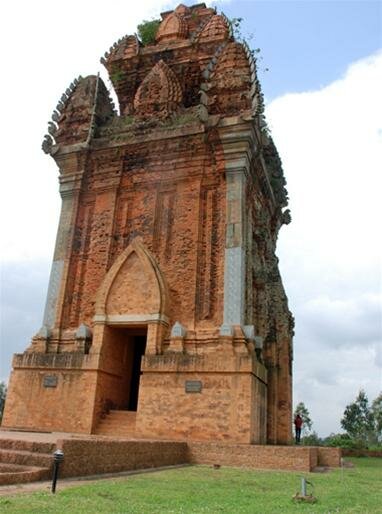 Sổ tay du lịch so tay du lich Sotaydulich Sotay Dulich Khampha Kham Pha Bui Về nơi di tích lẫn trong di tích