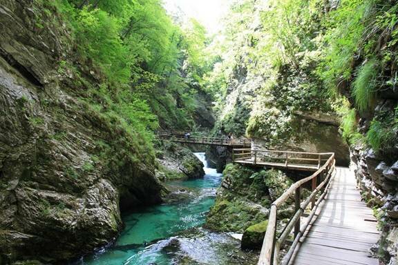 Sổ tay du lịch so tay du lich Sotaydulich Sotay Dulich Khampha Kham Pha Bui Vẻ đẹp tuyệt diệu Vintgar Gorge