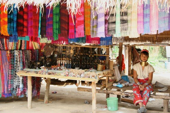 Sổ tay du lịch so tay du lich Sotaydulich Sotay Dulich Khampha Kham Pha Bui Làng cổ dài ở Chiang Mai 