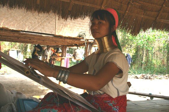 Sổ tay du lịch so tay du lich Sotaydulich Sotay Dulich Khampha Kham Pha Bui Làng cổ dài ở Chiang Mai 