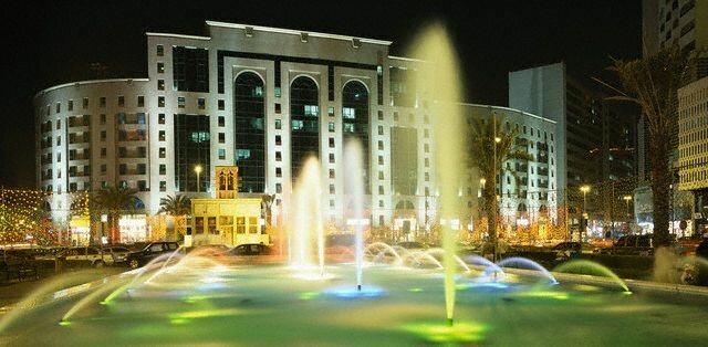 Sổ tay du lịch so tay du lich Sotaydulich Sotay Dulich Khampha Kham Pha Bui Dubai Fountain - màn trình diễn nhạc nước hoành tráng nhất thế giới